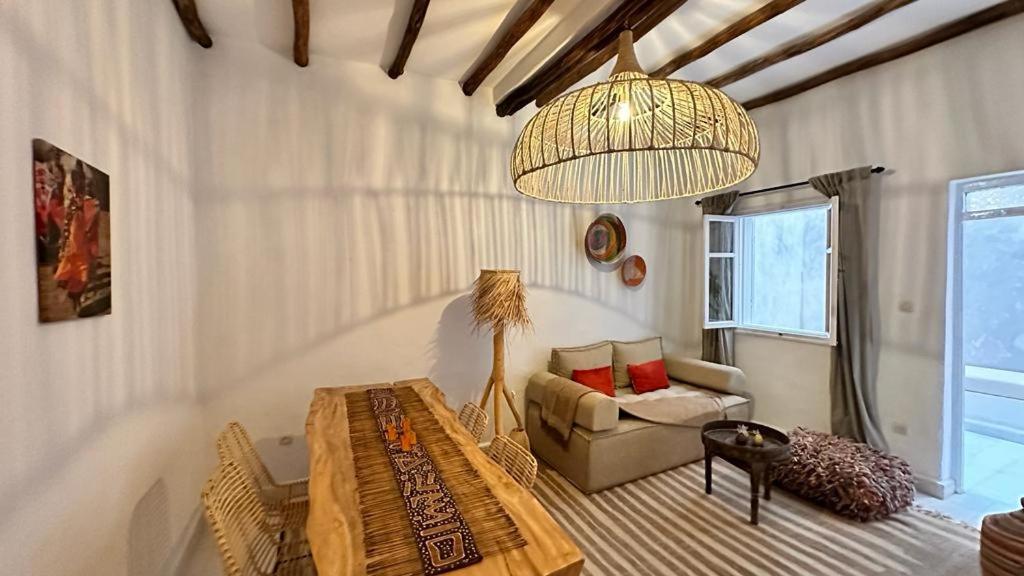 En Plein Coeur De La Medina Apartman Szavíra Kültér fotó