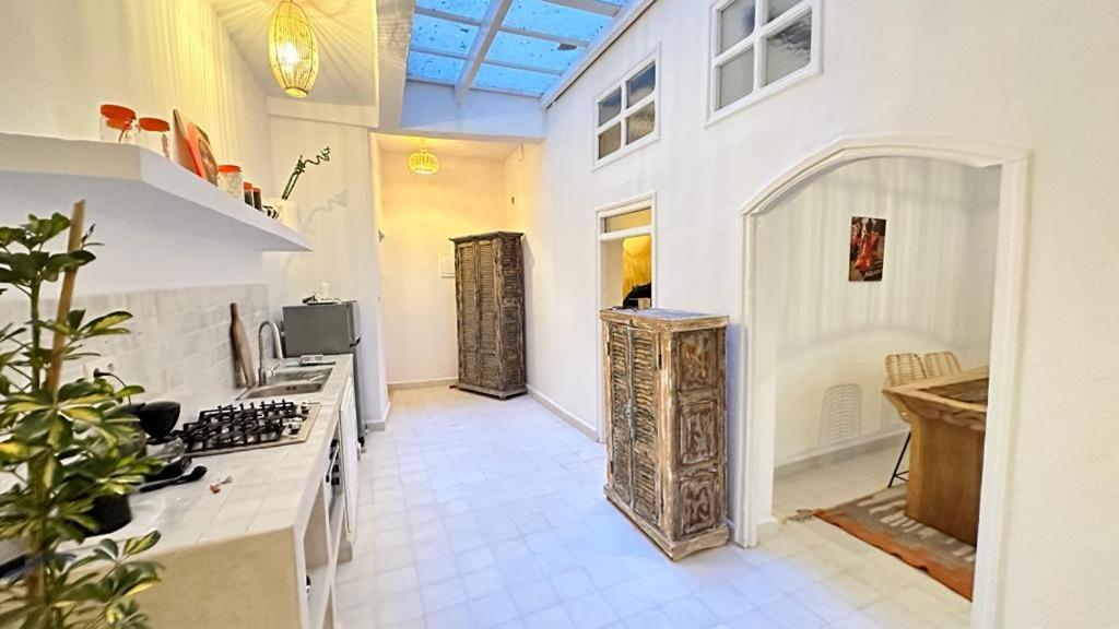 En Plein Coeur De La Medina Apartman Szavíra Kültér fotó