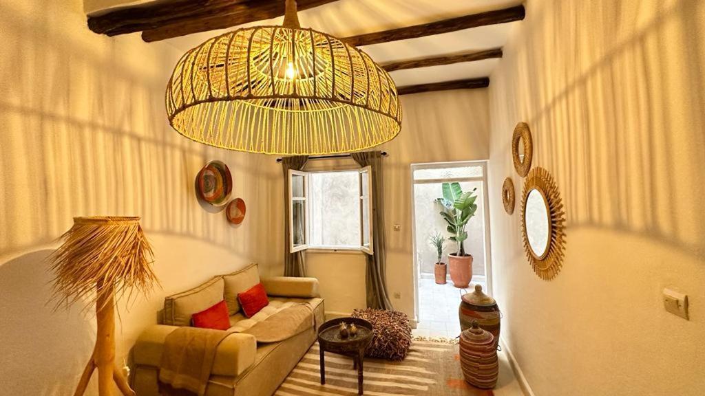 En Plein Coeur De La Medina Apartman Szavíra Kültér fotó